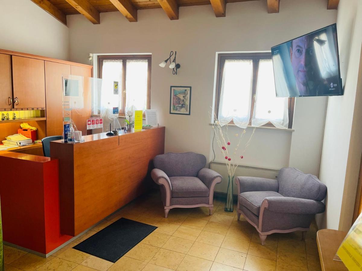Hotel Al Bosco Sona Luaran gambar